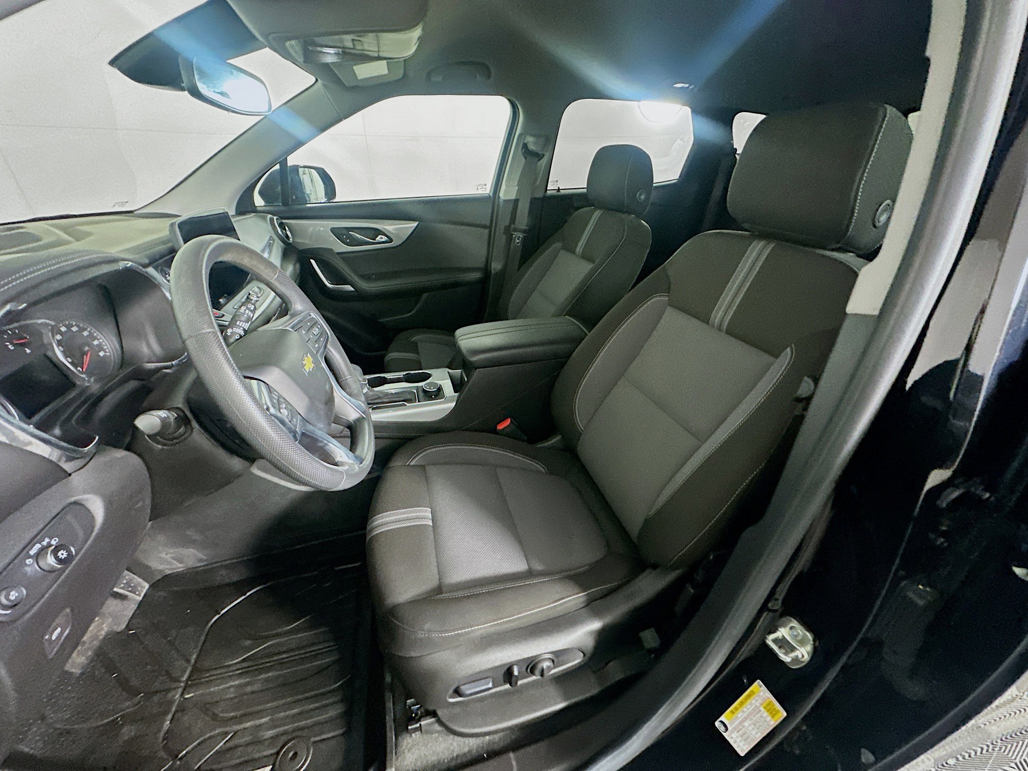 Used 2024 Chevrolet Blazer LT w/ Convenience Package image 13