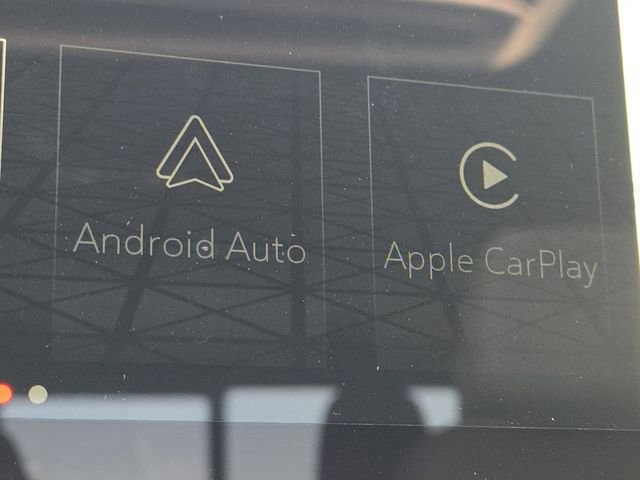 New 2025 GMC Sierra 3500 SLT w/ SLT Premium Package image 7