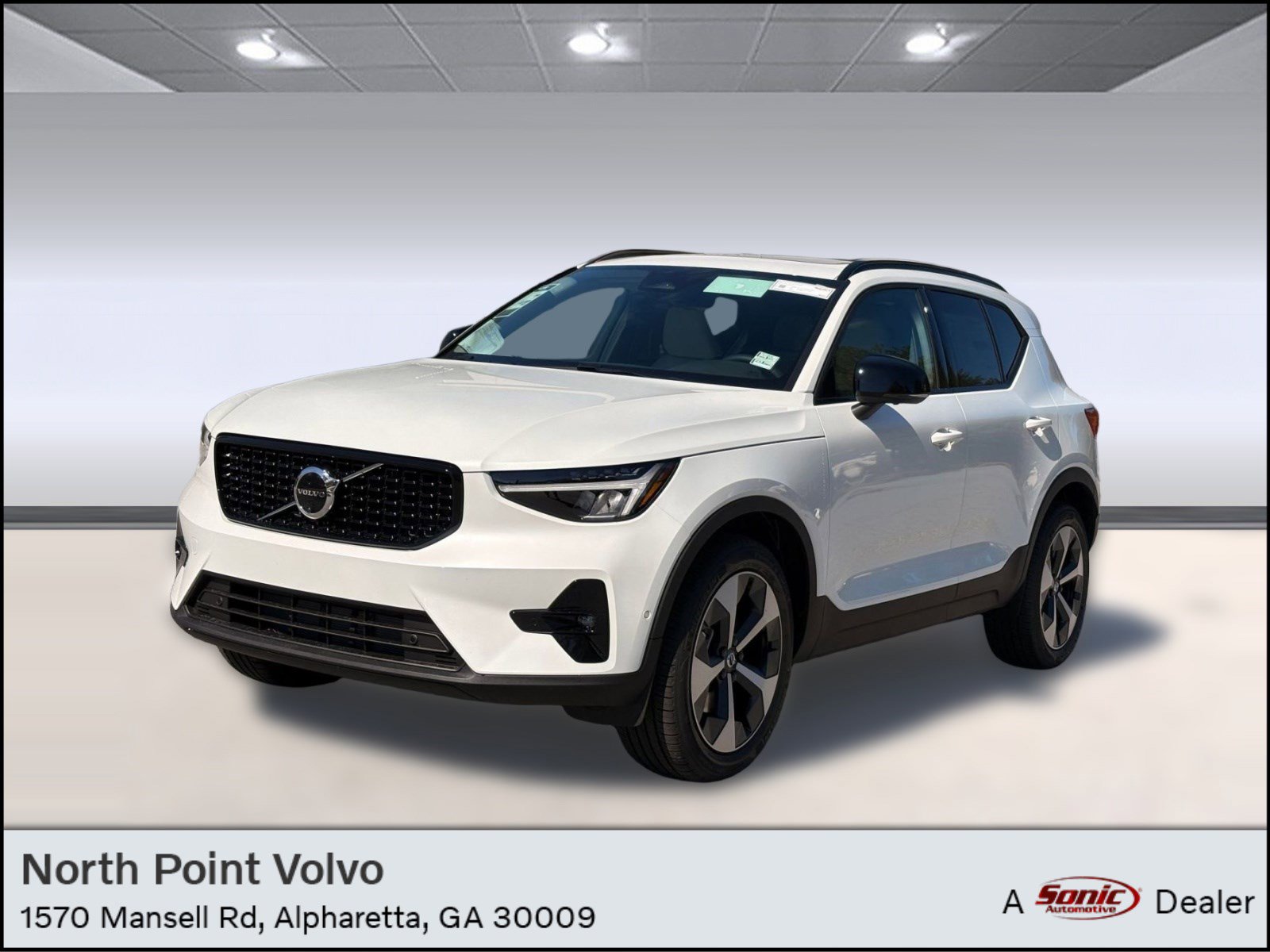 New 2026 Volvo XC40 B4 Plus w/ Climate Package
