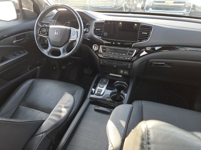 Used 2021 Honda Pilot Elite image 32