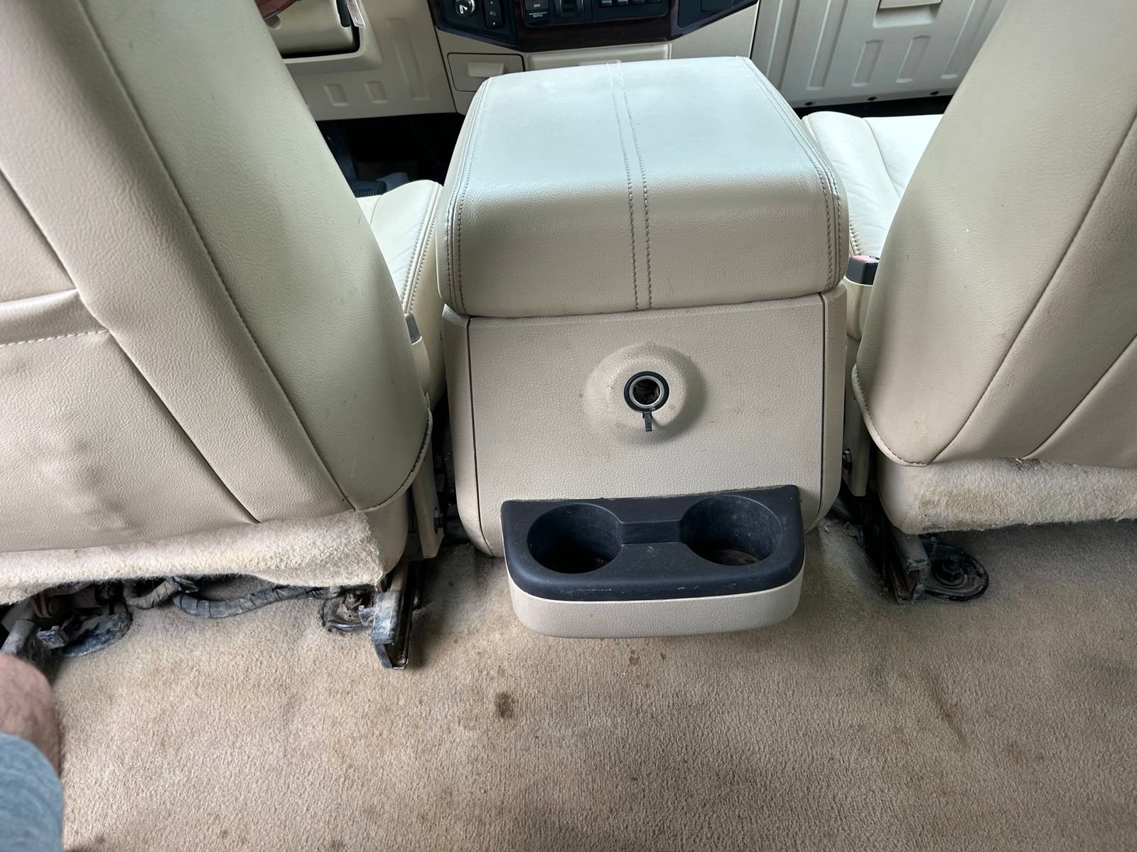 Used 2008 Ford F350 4x4 Crew Cab DRW Super Duty image 25