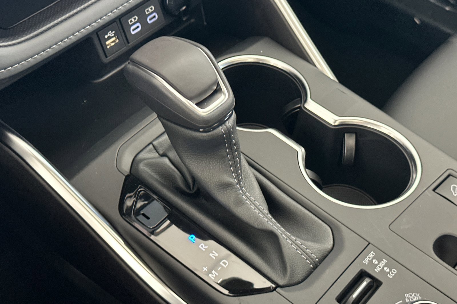 New 2025 Toyota Highlander XSE image 20