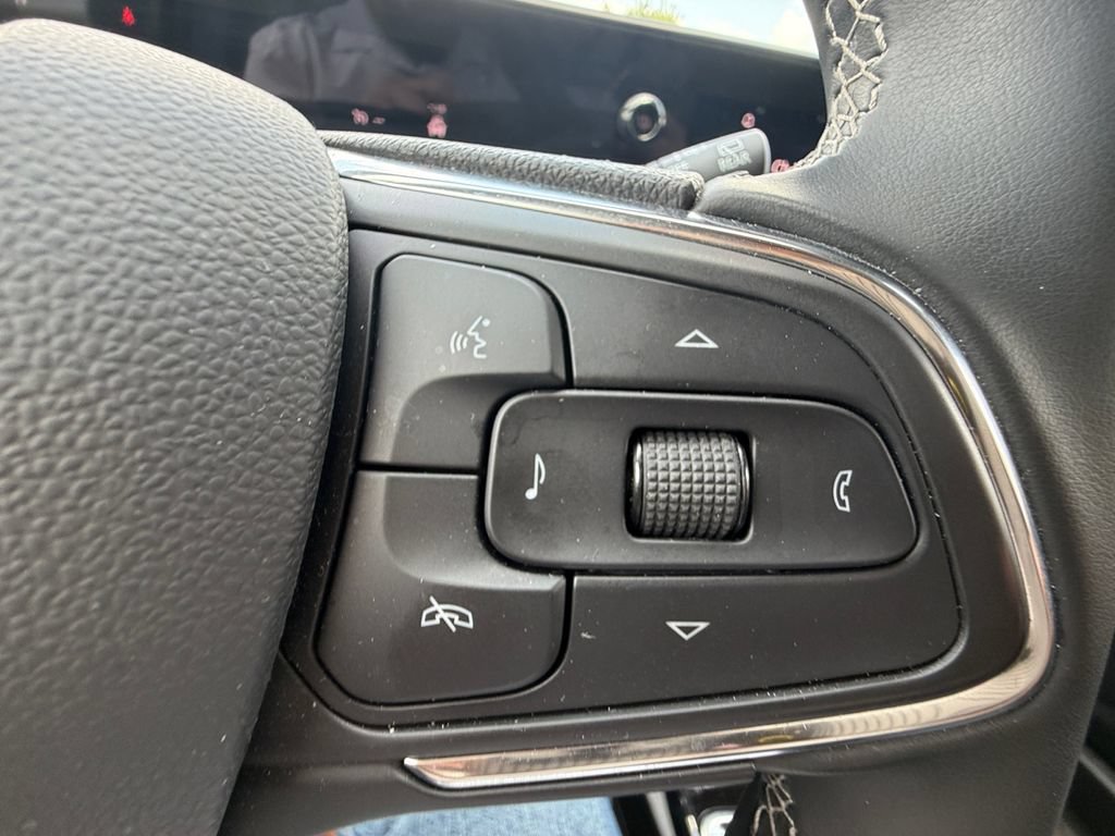 Used 2026 Buick Encore GX Preferred AWD/4WD image 17