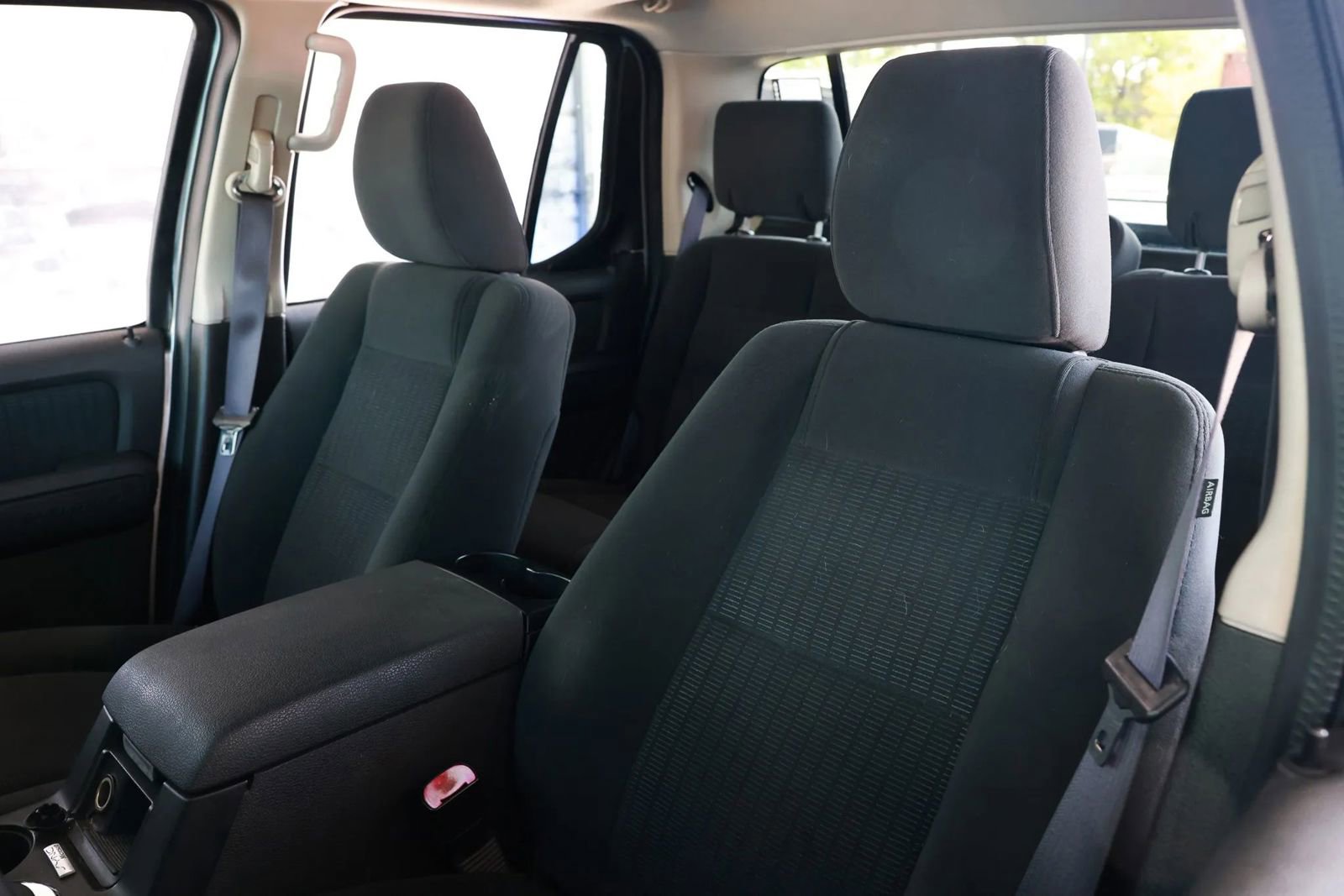 Used 2009 Ford Explorer Sport Trac XLT image 12