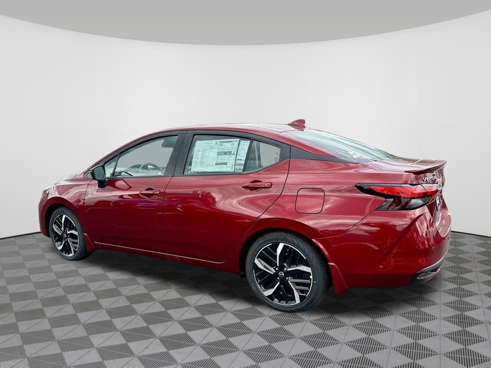 Certified 2025 Nissan Versa SR w/ Trunk Package FWD image 16