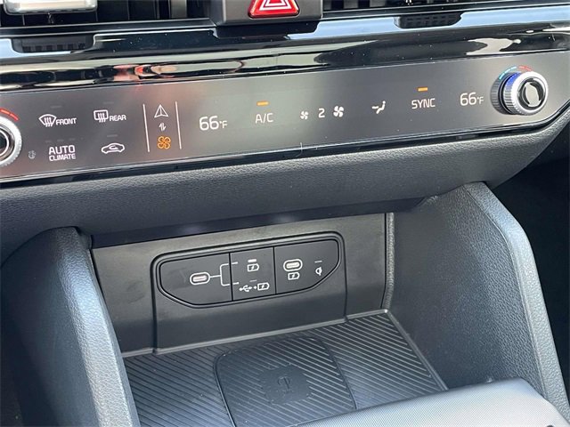 New 2026 Kia Sportage SX image 35