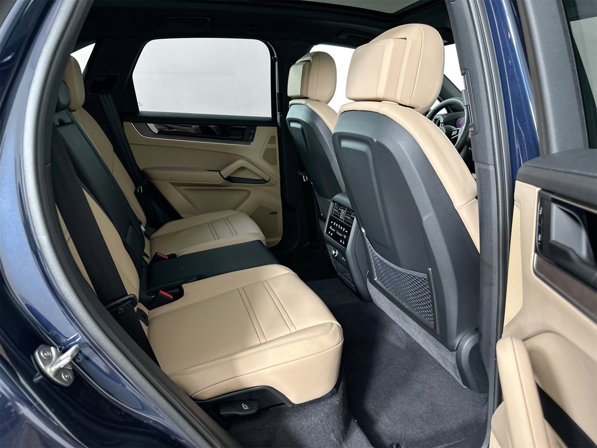 New 2026 Porsche Cayenne E-Hybrid image 28