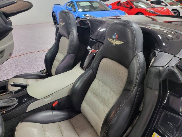 Used 2008 Chevrolet Corvette Convertible w/ Preferred Equipment Group RWD image 12