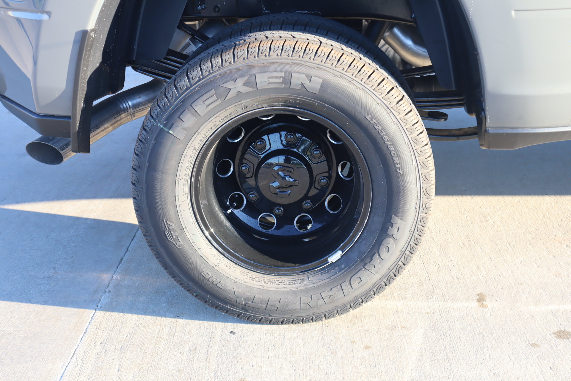 New 2027 RAM 3500 Big Horn AWD/4WD image 19