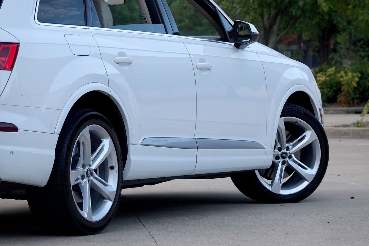 Used 2019 Audi Q7 3.0T Prestige w/ Prestige Package image 34