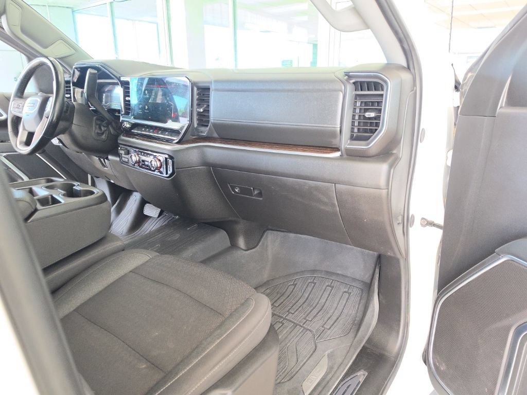 Used 2024 GMC Sierra 1500 SLE AWD/4WD image 16