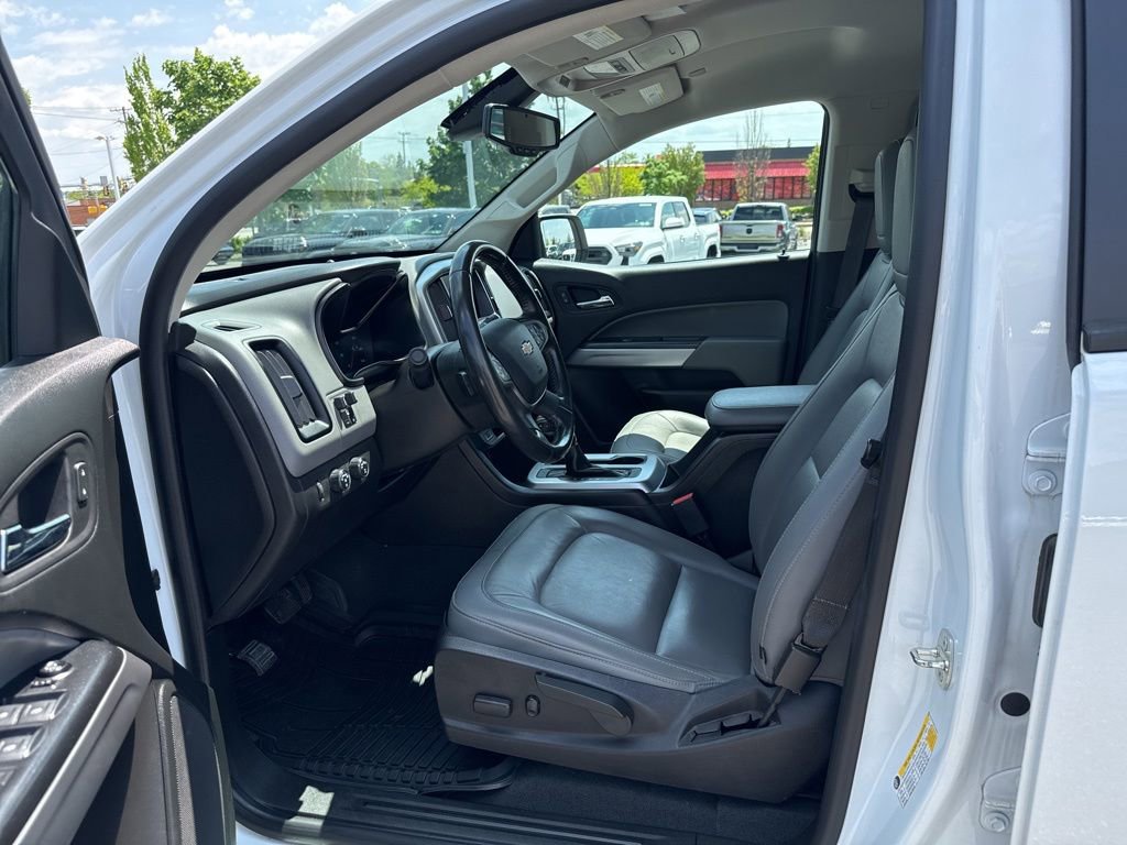 Used 2019 Chevrolet Colorado LT w/ Colorado RST Special Edition AWD/4WD image 8