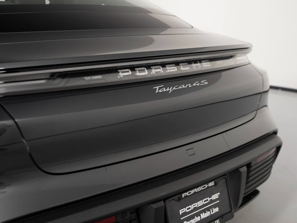 New 2026 Porsche Taycan 4S AWD/4WD image 36