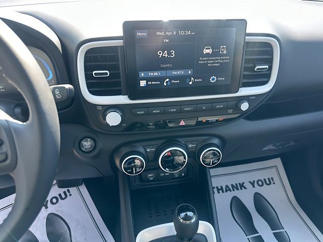 New 2026 Hyundai Venue SEL image 17