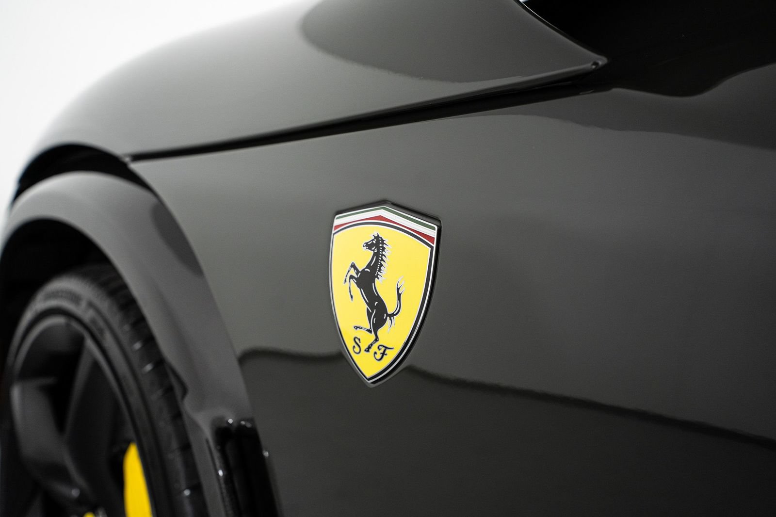 Certified 2025 Ferrari Purosangue AWD/4WD image 10