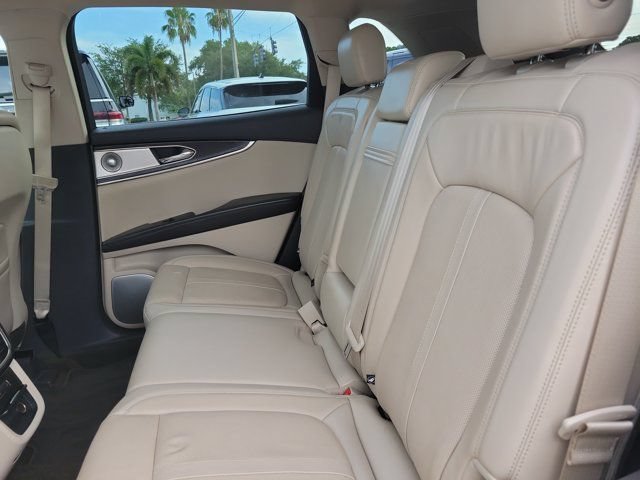 Certified 2019 Lincoln Nautilus Reserve w/ Ultimate Package FWD image 17