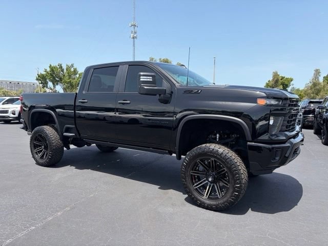 Used 2024 Chevrolet Silverado 2500 Custom w/ Custom Value Package