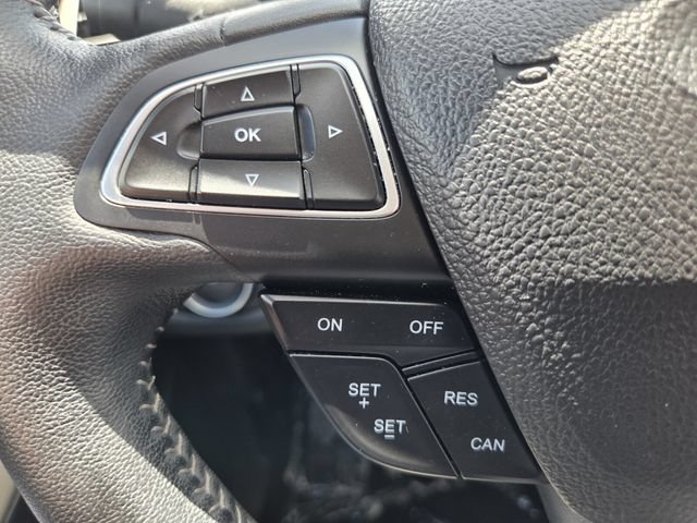 Certified 2019 Ford Escape SEL FWD image 31