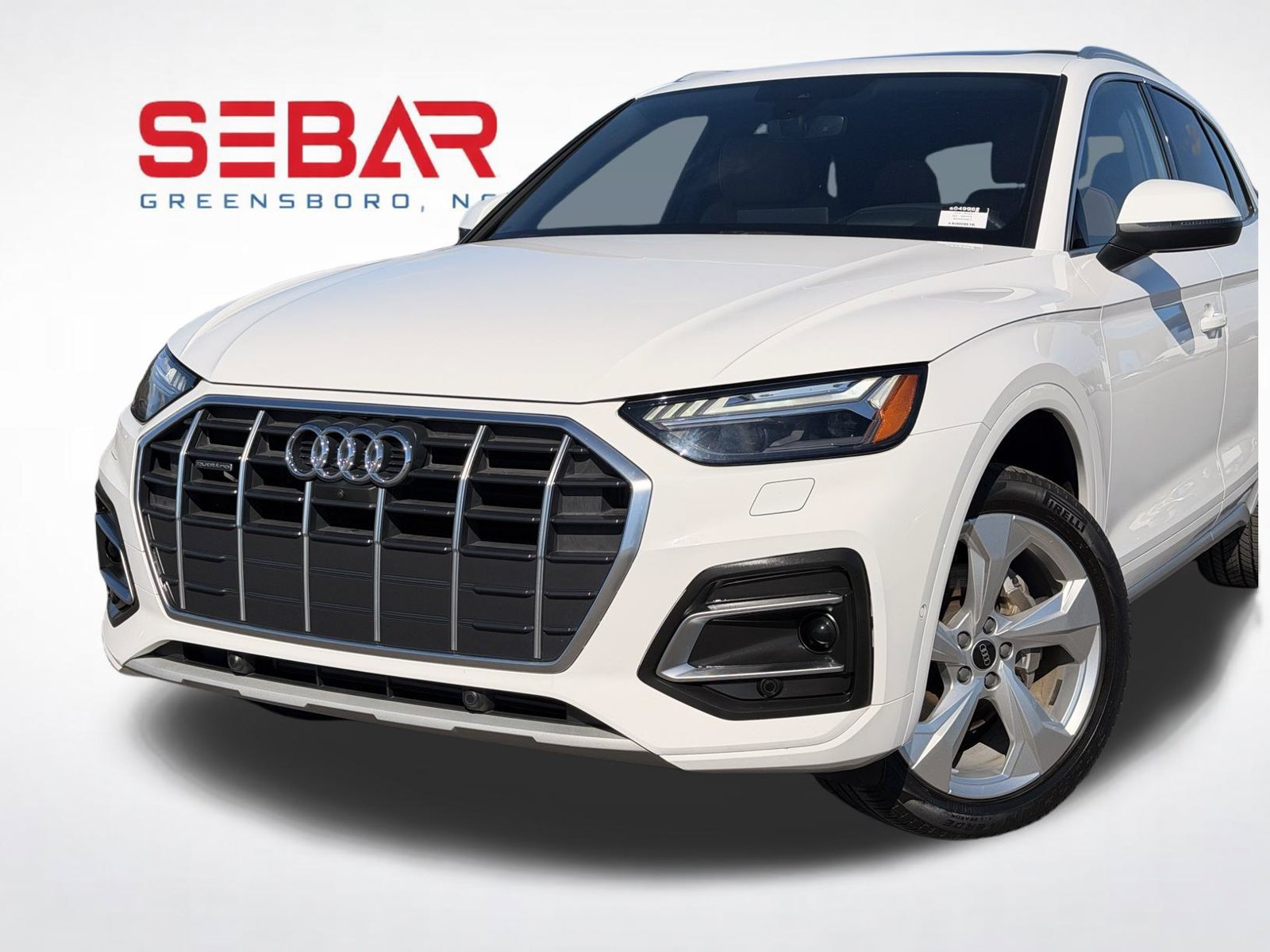 Used 2021 Audi Q5 Prestige w/ Prestige Package AWD/4WD image 2
