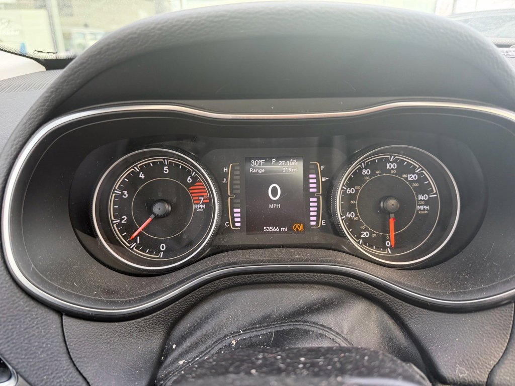 Used 2021 Jeep Cherokee Latitude Plus w/ Sun & Sound Group image 9