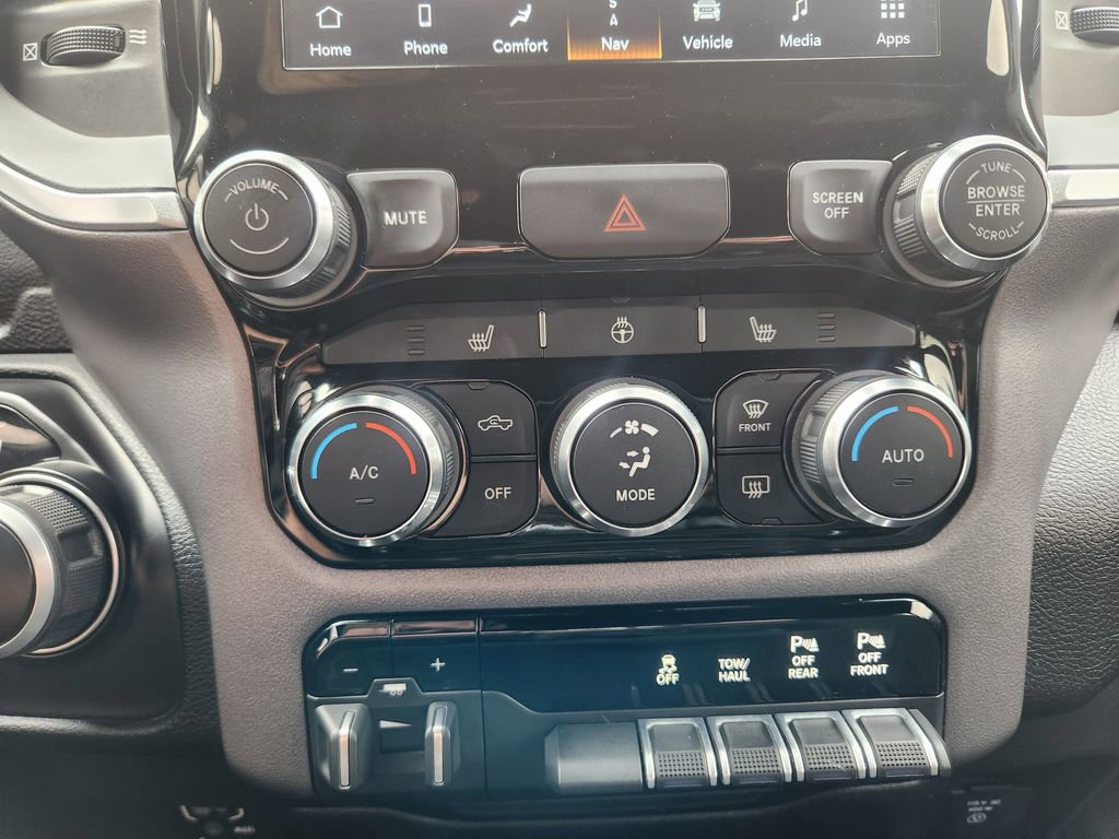 Used 2022 RAM 3500 Big Horn w/ Level C Equiment Group image 21