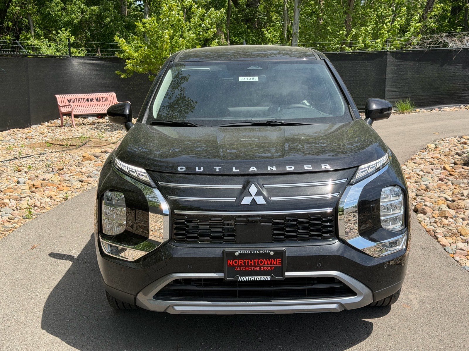 New 2026 Mitsubishi Outlander SE AWD/4WD image 8