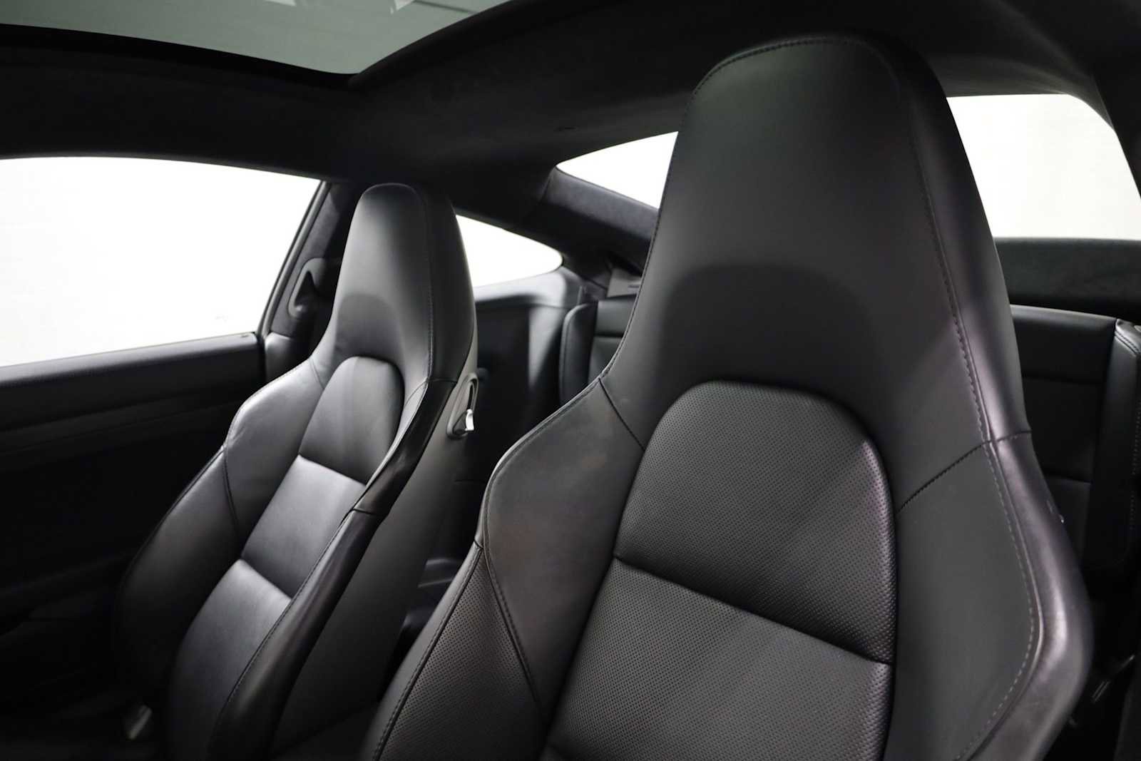 Used 2019 Porsche 911 Carrera GTS image 19