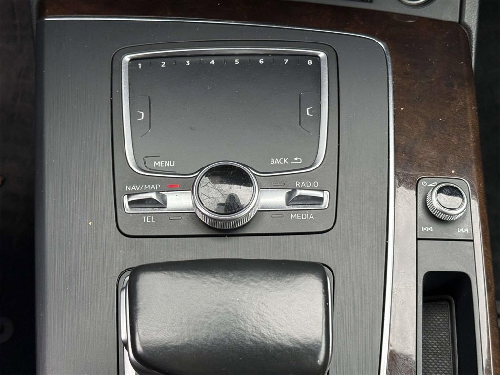 Used 2018 Audi Q5 2.0T w/ Premium Plus Package image 23