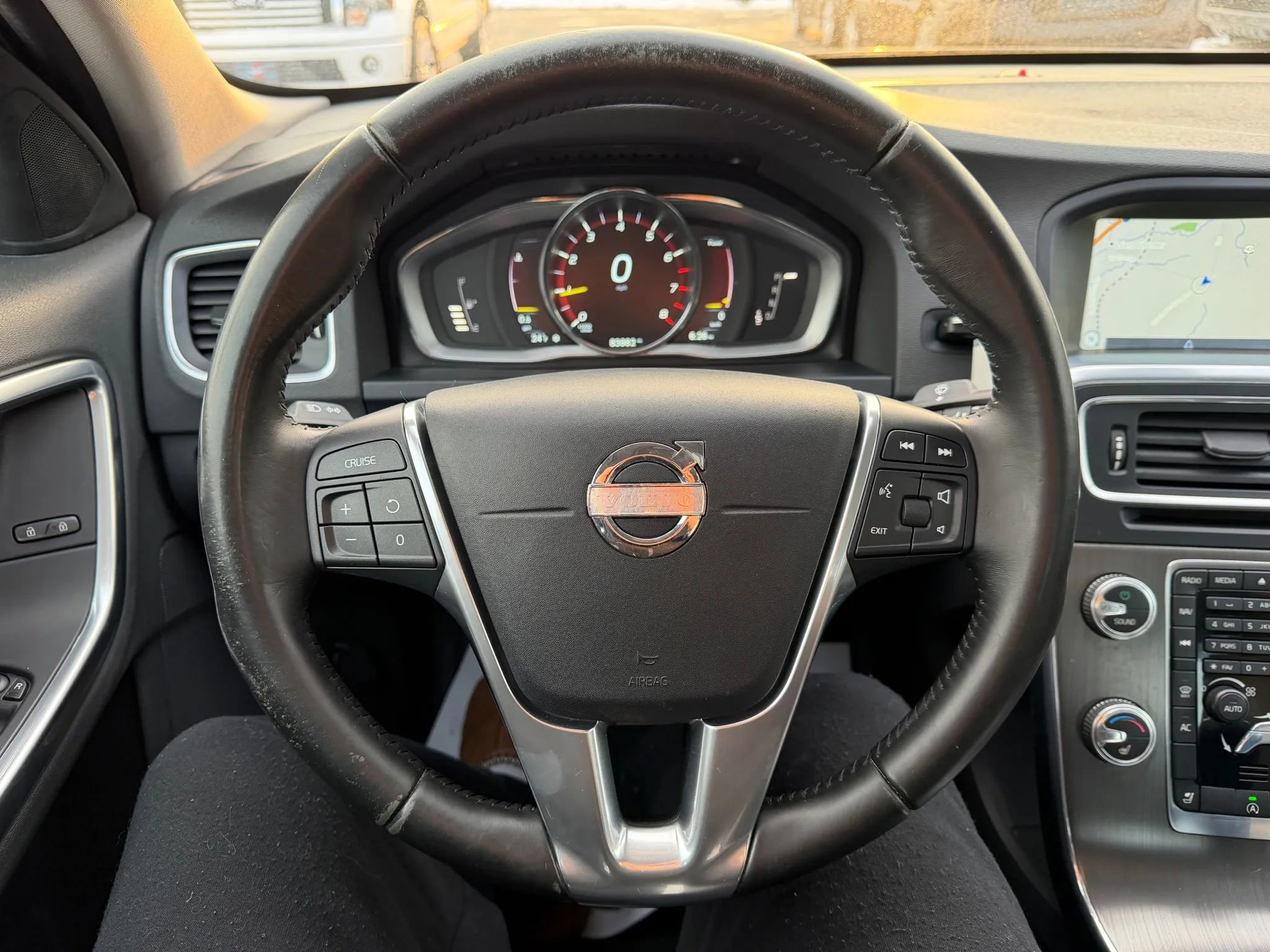 Used 2016 Volvo S60 T5 Premier image 23