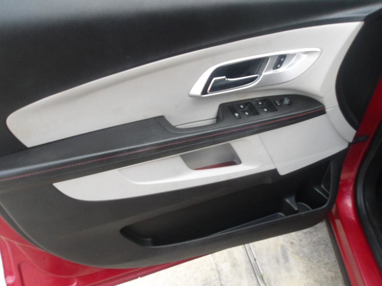 Used 2015 Chevrolet Equinox LT FWD image 18