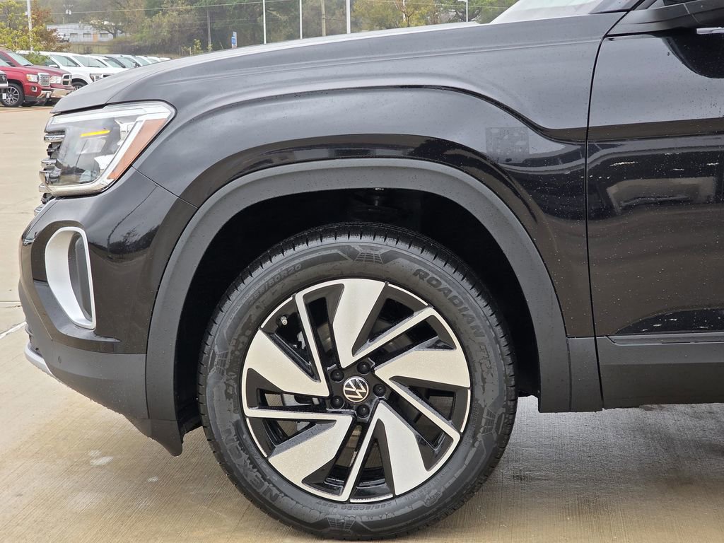 New 2026 Volkswagen Atlas SE FWD image 6
