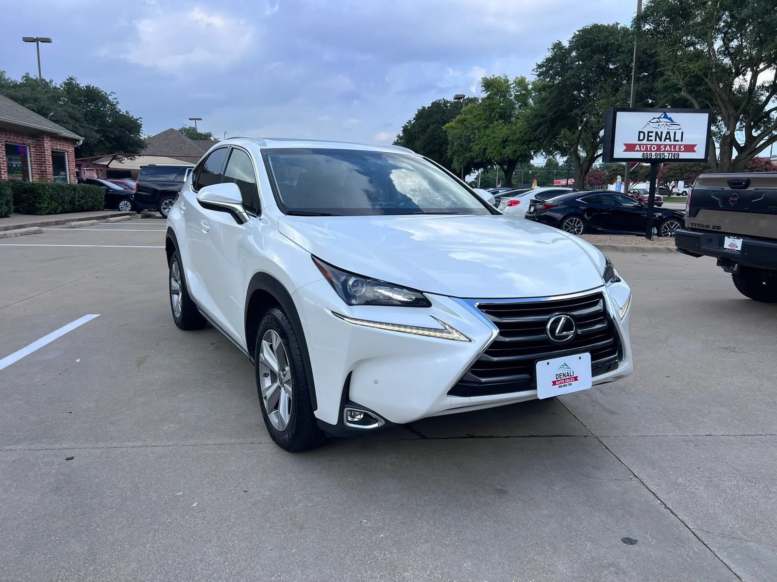 Used 2017 Lexus NX 200t FWD w/ Premium Package image 2