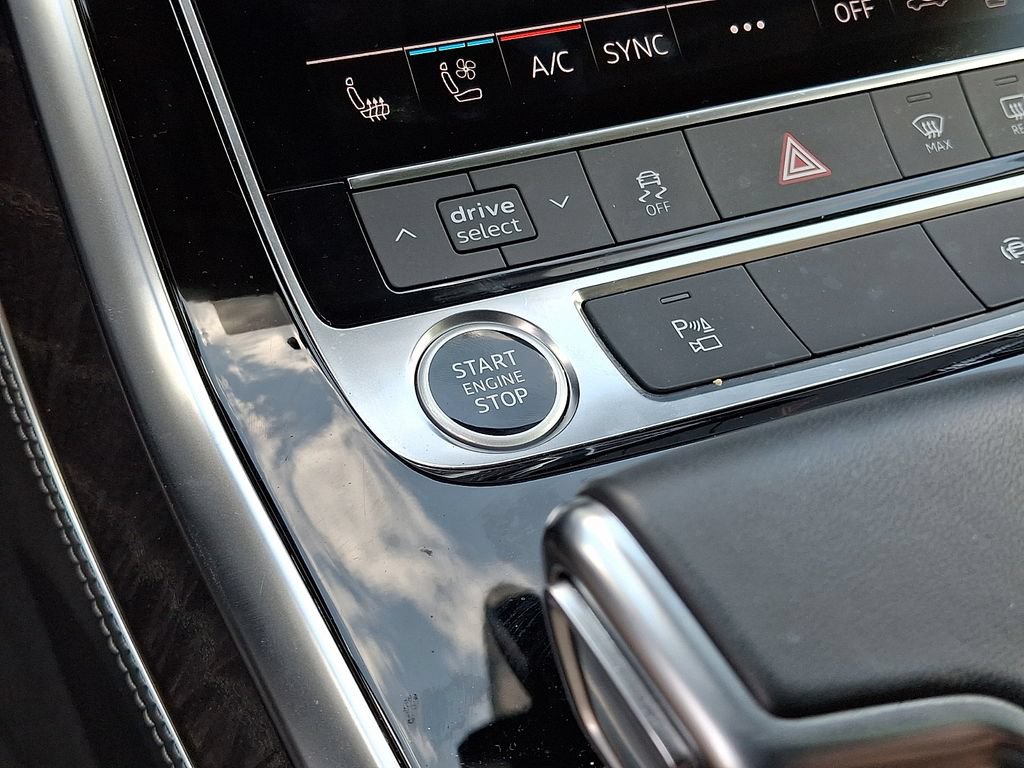 Certified 2025 Audi Q8 Premium Plus w/ Premium Plus Package AWD/4WD image 25