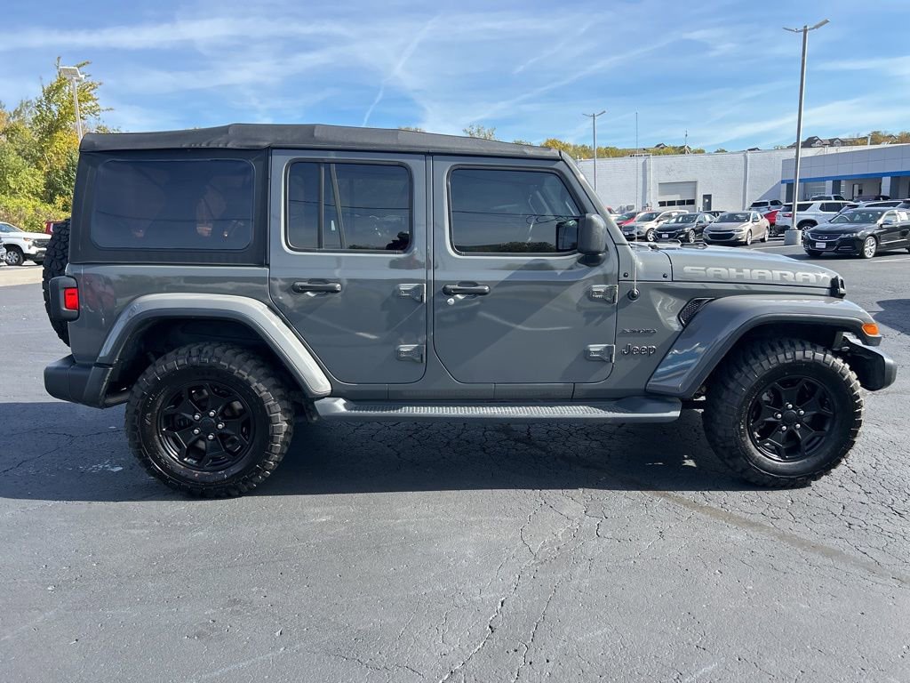 Used 2018 Jeep Wrangler Unlimited Sahara image 5