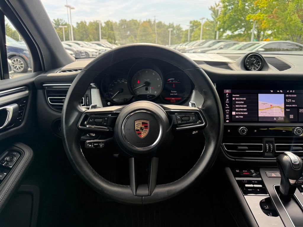 Used 2023 Porsche Macan S AWD/4WD image 18