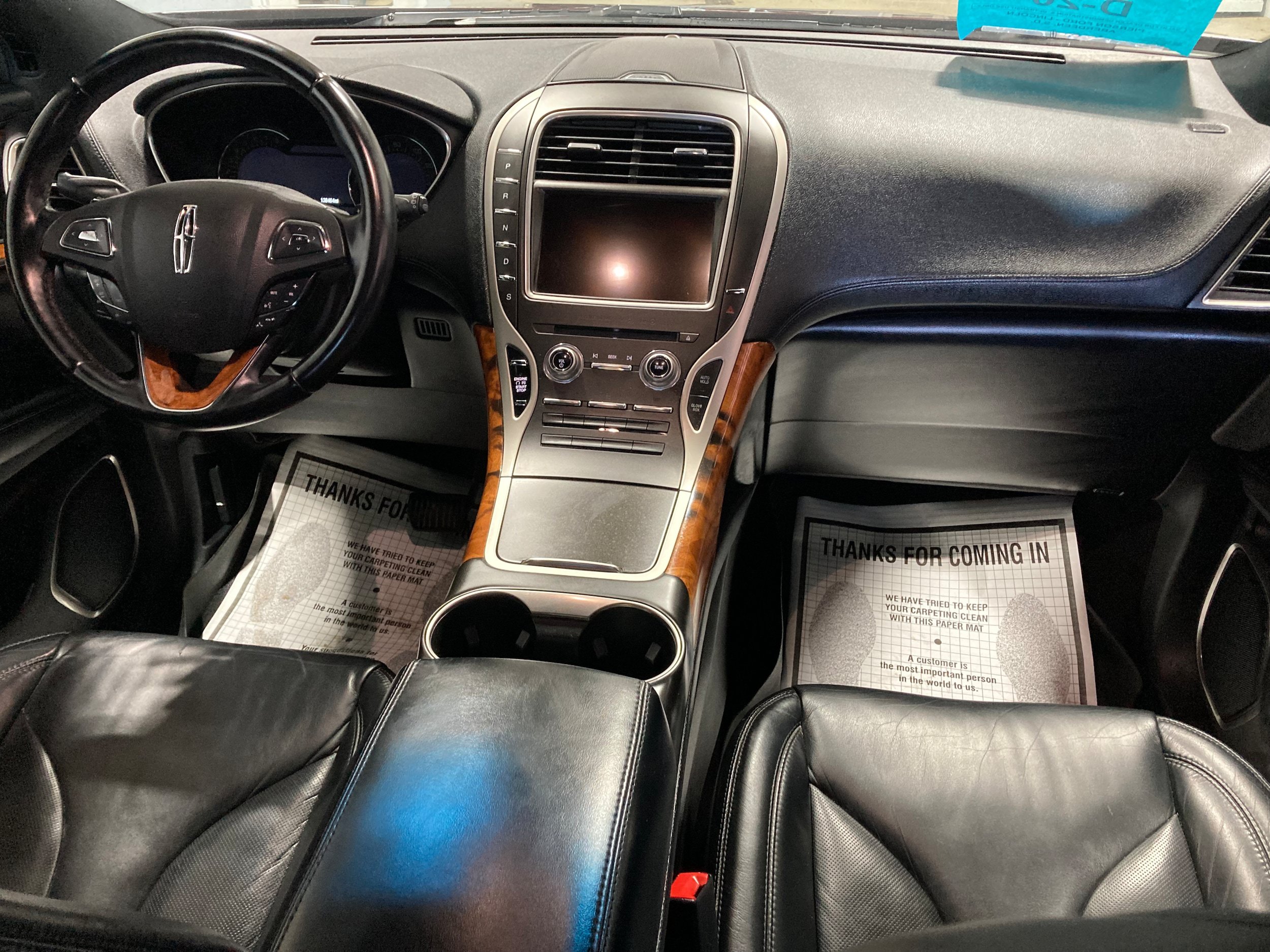 Used 2017 Lincoln MKX Select w/ Select Plus Package AWD/4WD image 14