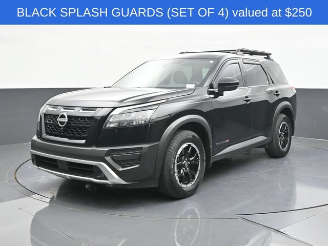 Used 2024 Nissan Pathfinder Rock Creek AWD/4WD image 3