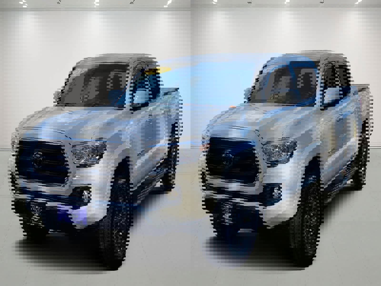 Used 2021 Toyota Tacoma SR5 image 2