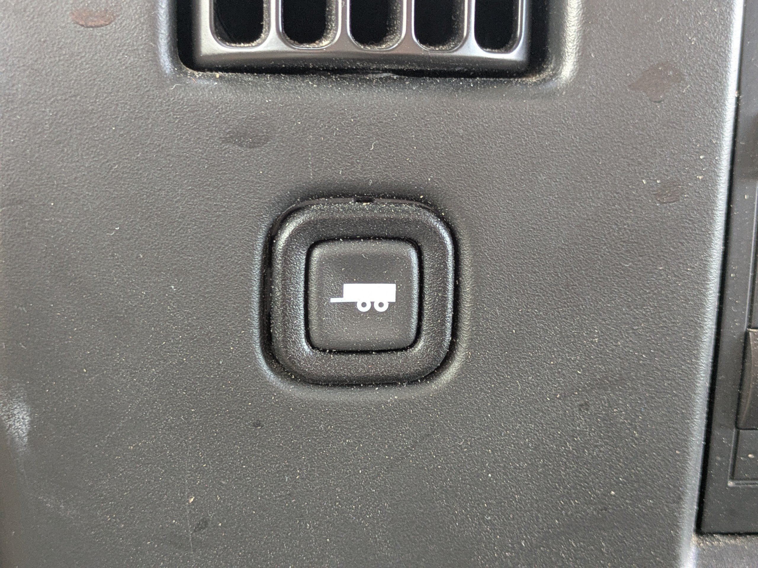Used 2016 Chevrolet Express 2500 RWD image 26
