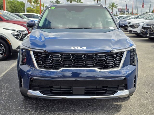 Used 2025 Kia Sorento S w/ Panoramic Sunroof Package image 7