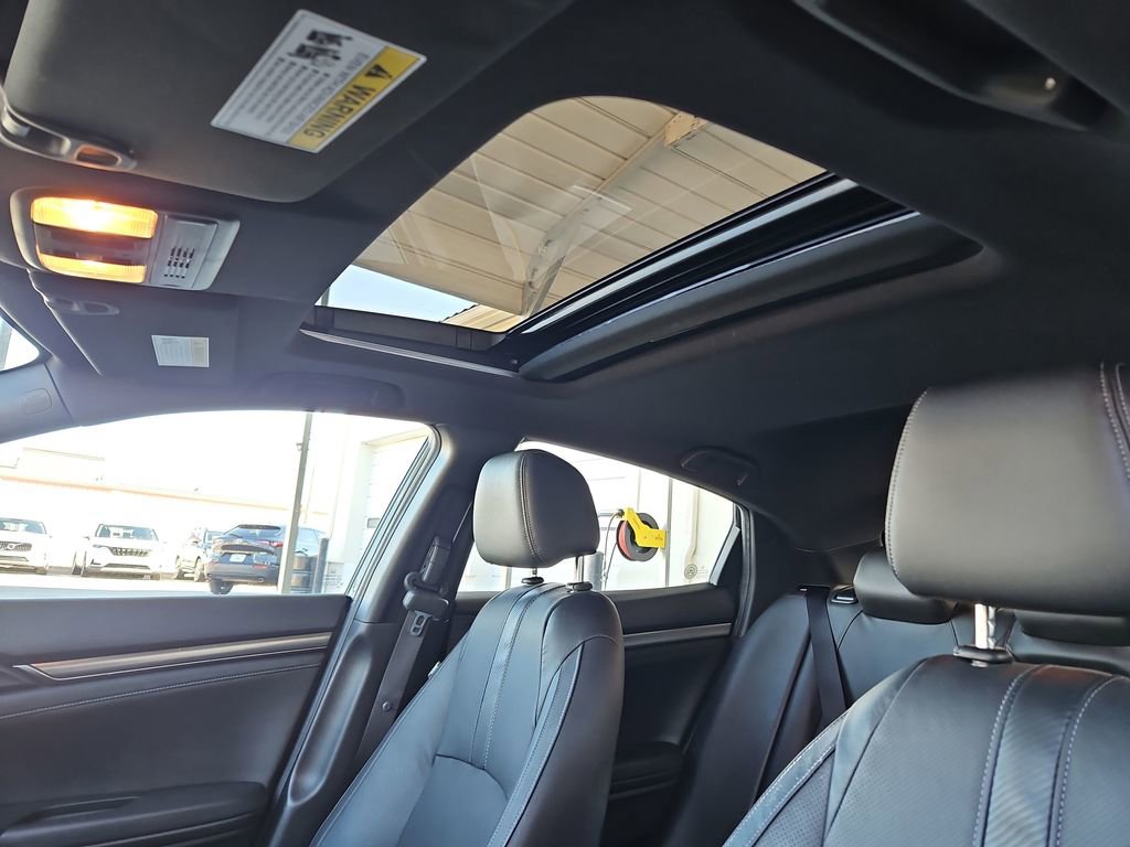 Used 2018 Honda Civic EX-L image 23