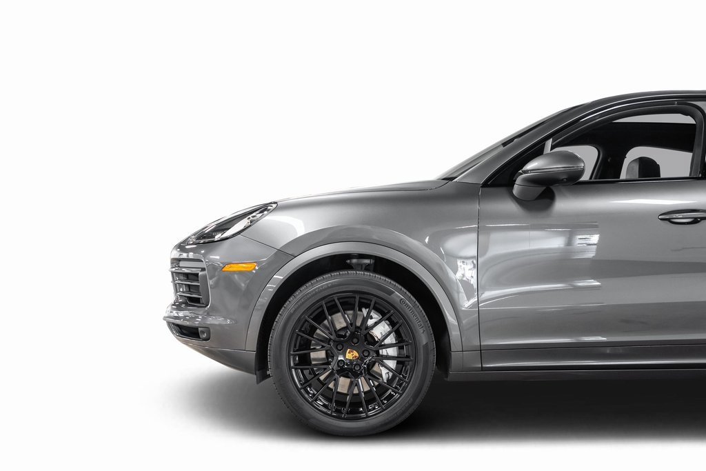Used 2021 Porsche Cayenne Coupe image 11
