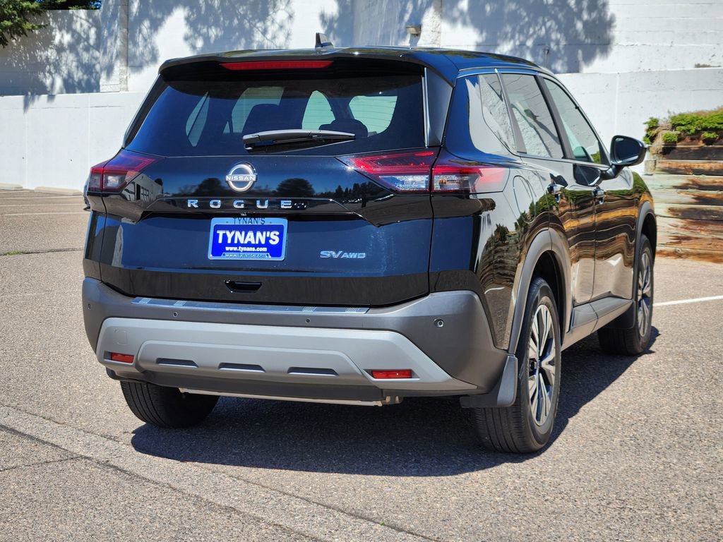Used 2023 Nissan Rogue SV image 7