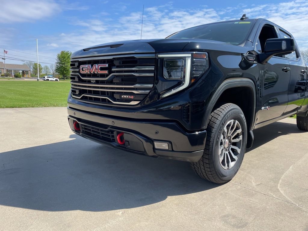 Used 2023 GMC Sierra 1500 AT4 AWD/4WD image 17