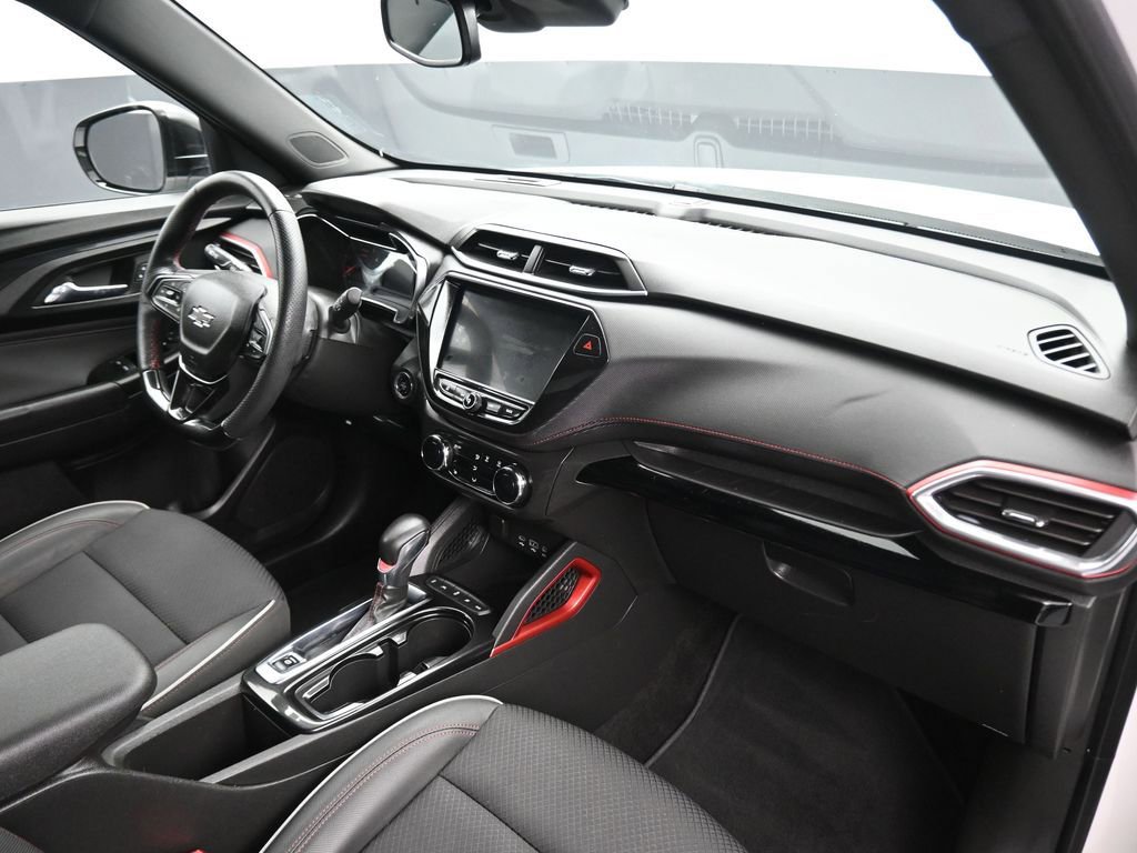 Used 2023 Chevrolet TrailBlazer RS w/ Convenience Package AWD/4WD image 41