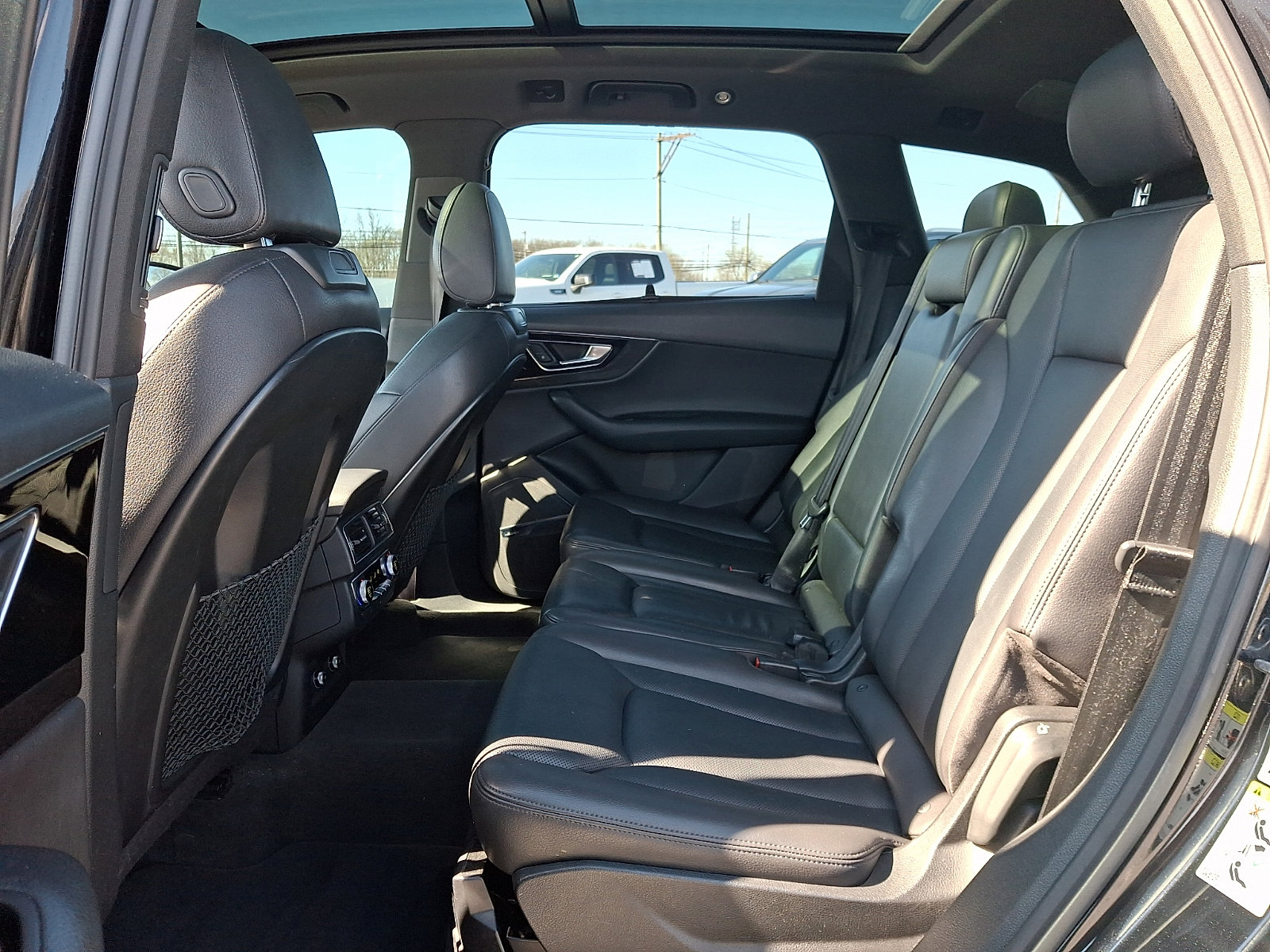 Used 2018 Audi Q7 3.0T Prestige image 10