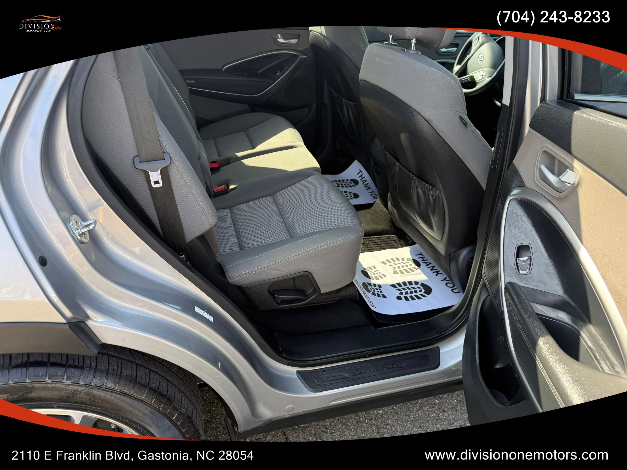 Used 2017 Hyundai Santa Fe SE FWD image 15