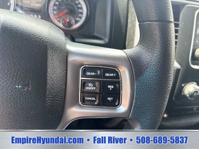 Used 2024 RAM 1500 Classic SLT AWD/4WD image 27