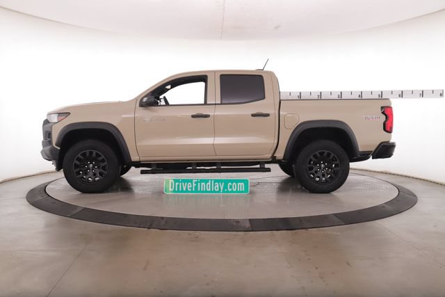 Used 2023 Chevrolet Colorado Trail Boss w/ Technology Package AWD/4WD image 9