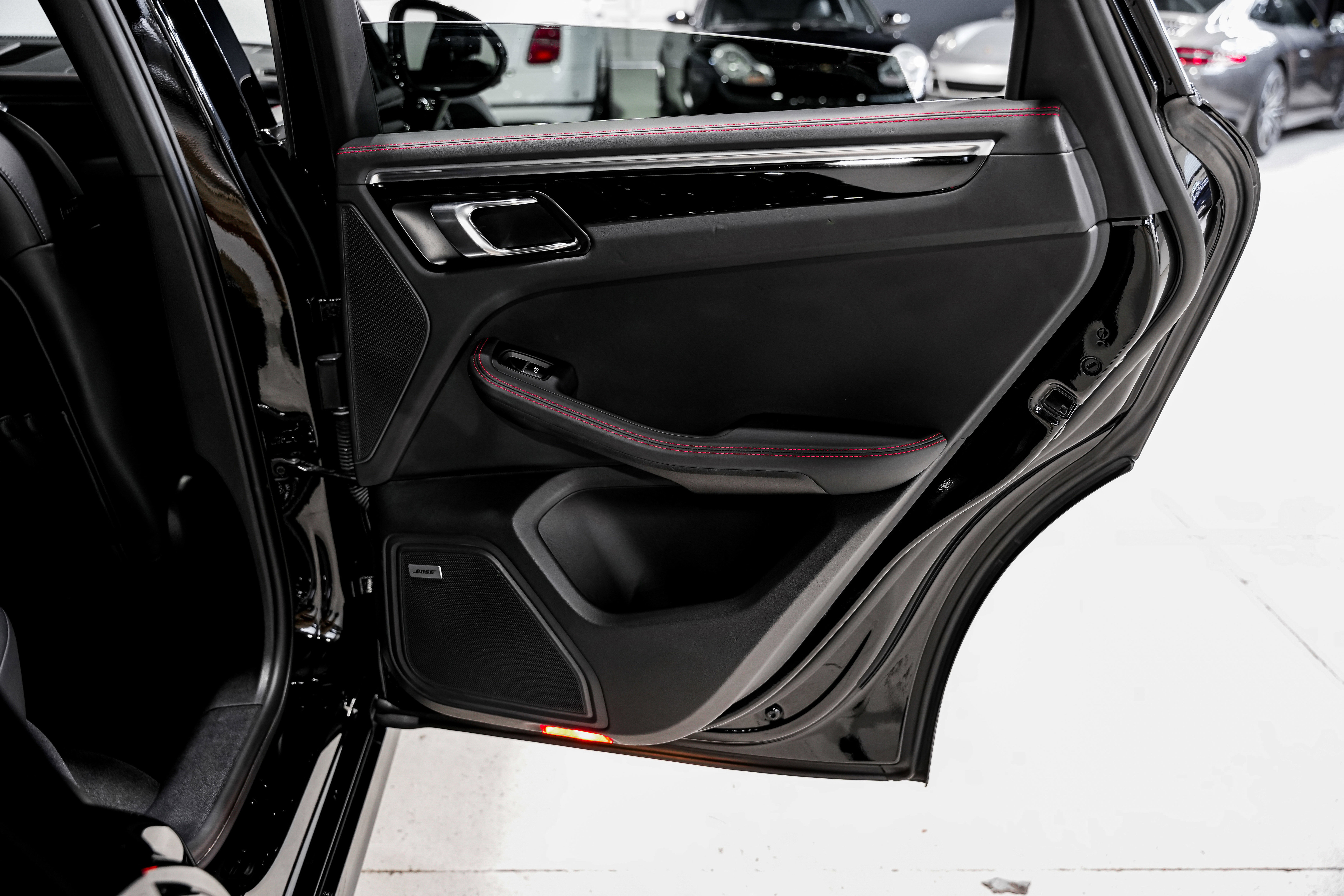 Used 2021 Porsche Macan GTS image 28